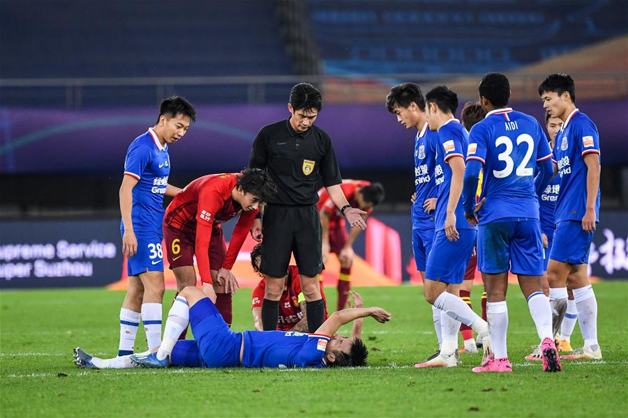 LNG 2-0 WE：GALA卡莎五杀收尾 LNG连下两城战胜WE