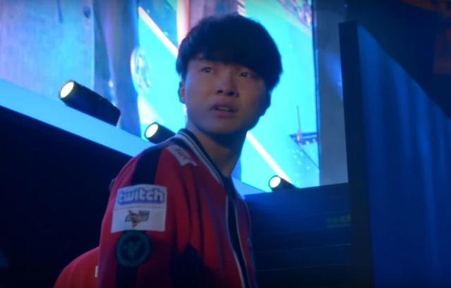 对手很强，但我有全甲USP！状态低下，缺乏纪律。LVG输给了 FURIA Esports 并跌入0-1组